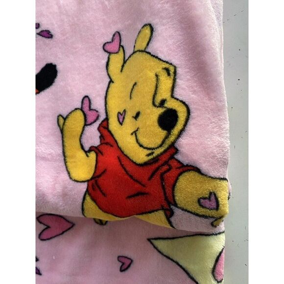 Disney Winnie The Pooh Tigger Piglet Valentines Blanket Soft Throw 50 X 70” NEW - Picture 13 of 16